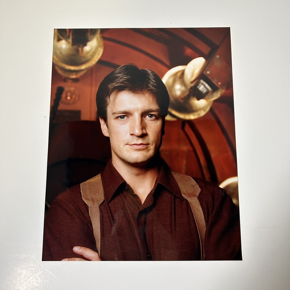 Nathan Fillion Malcolm Reynolds Firefly Serenity 8x10 Color Photo Sci-Fi Decor